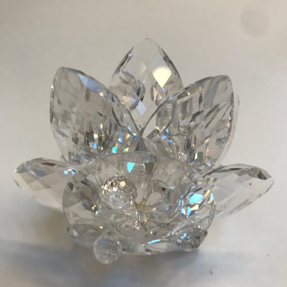 Swarovski Accents Swarovski Crystal Paradise Waterlily Candle